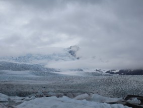 湖北高速铲冰除雪行动揭秘，辟谣背后的真相探索